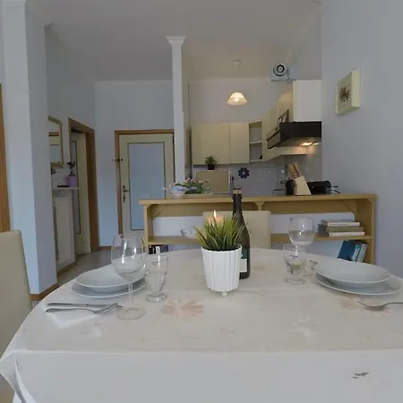 Lido Di Fermo-Frontemare Free Parking *